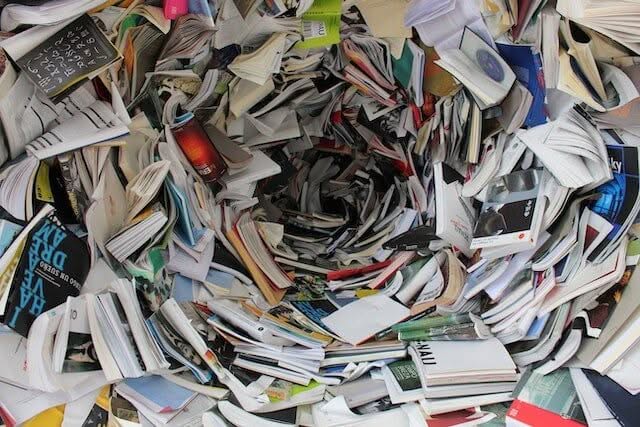 smaltimento carta libri e quaderni